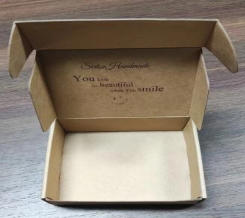 Corrugated mailer paper boxes